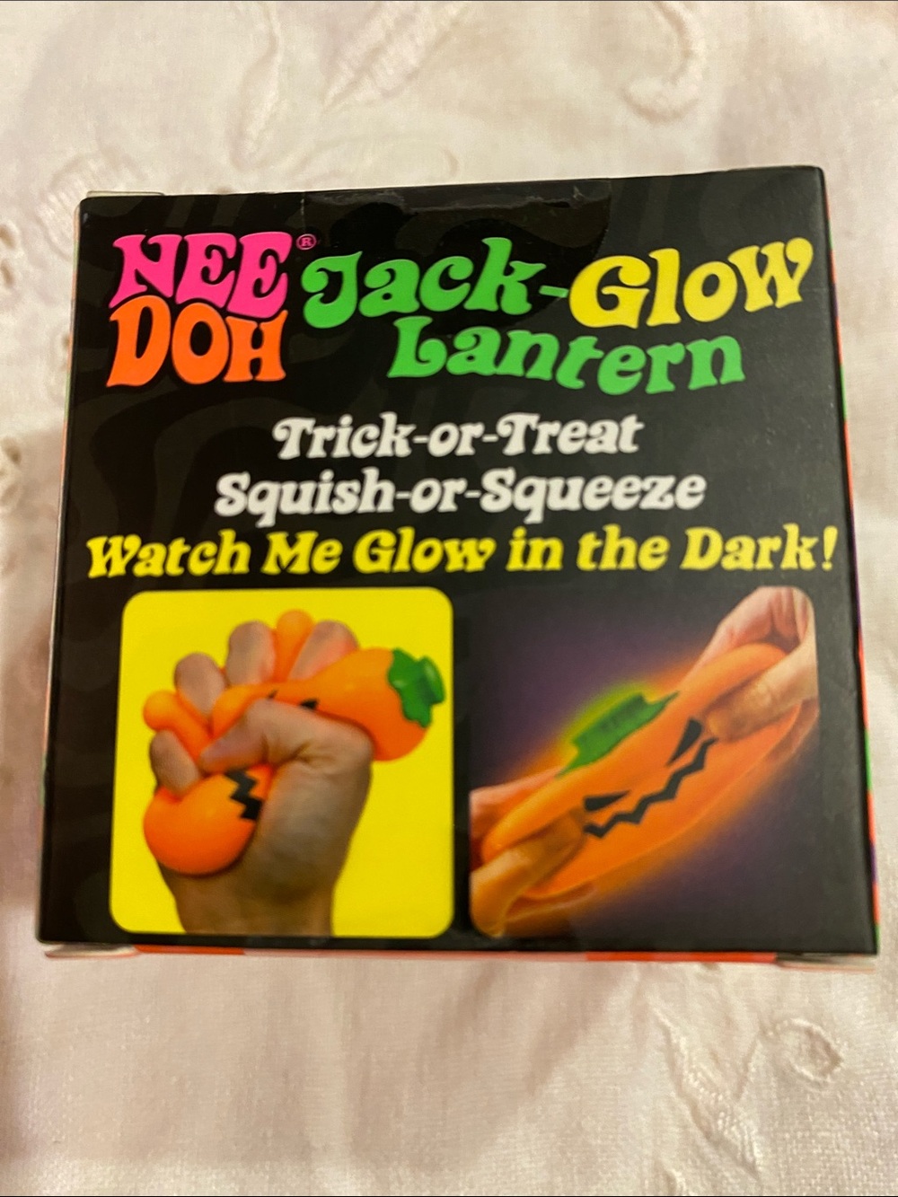 NeeDoh Jack-Glow Lantern — Glow-in-the-Dark Green Pumpkin new and authentic - Picture 3 of 6
